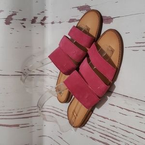 Frye and Co. 9 new pink straps flat sandals